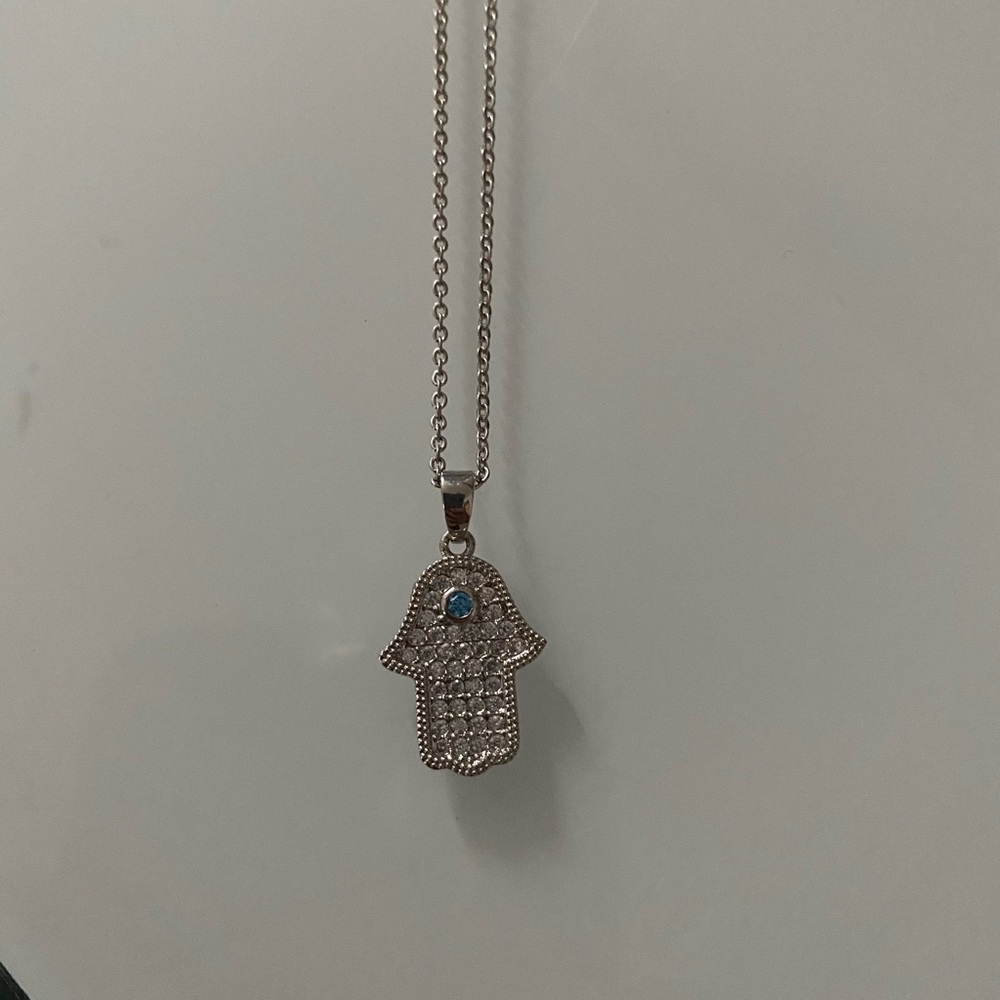 HAMSA NECKLACE